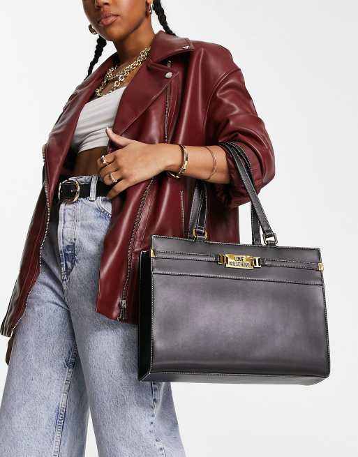 Love Moschino – Schultertasche mit Logodetail in Schwarz
