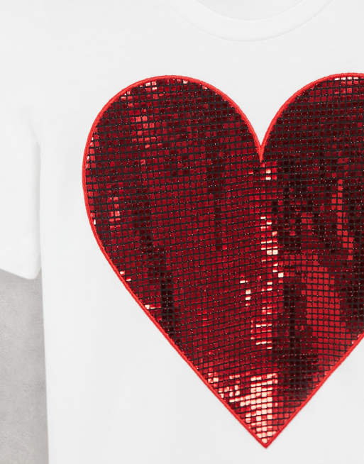 red love heart t shirt