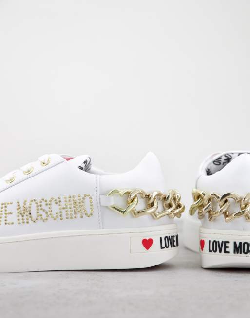 Scarpe della outlet moschino