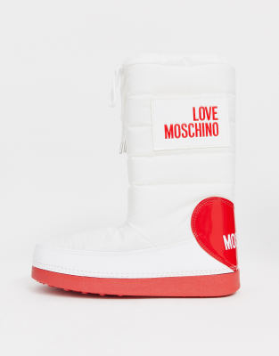 boots love moschino