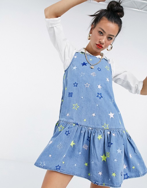 Love Moschino star print denim smock dress in blue