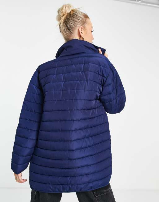 Love Moschino – Steppjacke in Blau mit Herz-Logo auf der Tasche, 2 von 4