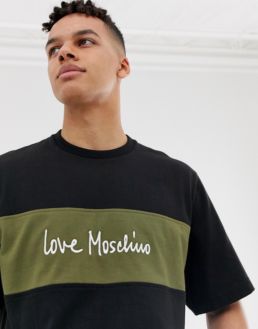 Love Moschino - T-shirt squadrata nera con pannello con logo-Nero