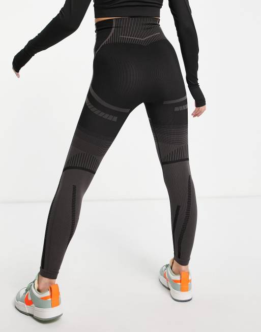 Love & Other Things gym seamless knitted leggings in grey