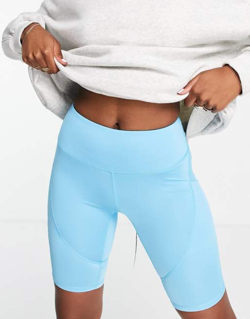 Love & Other Things – Kurze Sportleggings in Blau, Kombiteil, 4 von 4