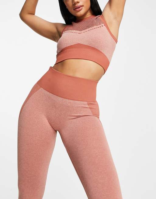 Love & Other Things - Naadloze fitnesslegging in rood, 3 van 4