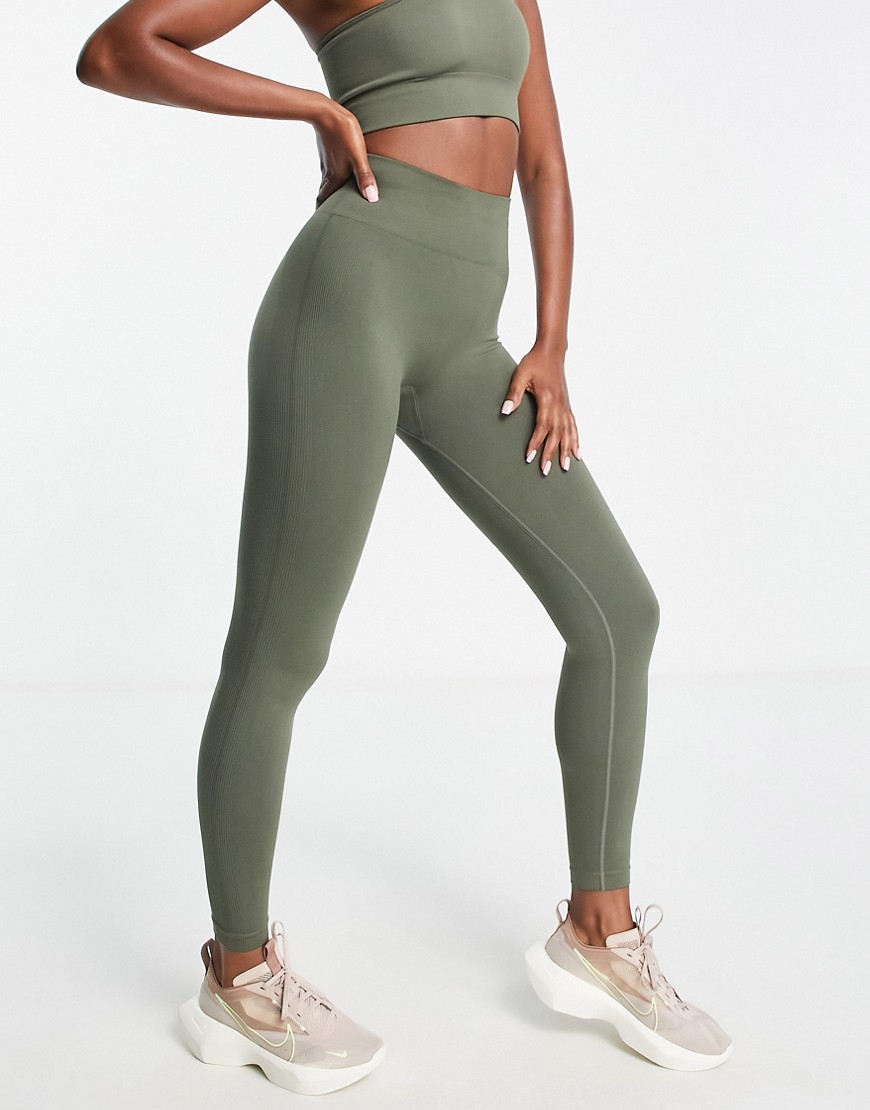 seamless high waisted leggings in army green