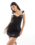 [Love Triangle] Love Triangle corset contrast mini dress in black and vintage cream-White 6 Black