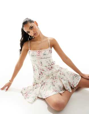 Love Triangle mini swing dress in floral