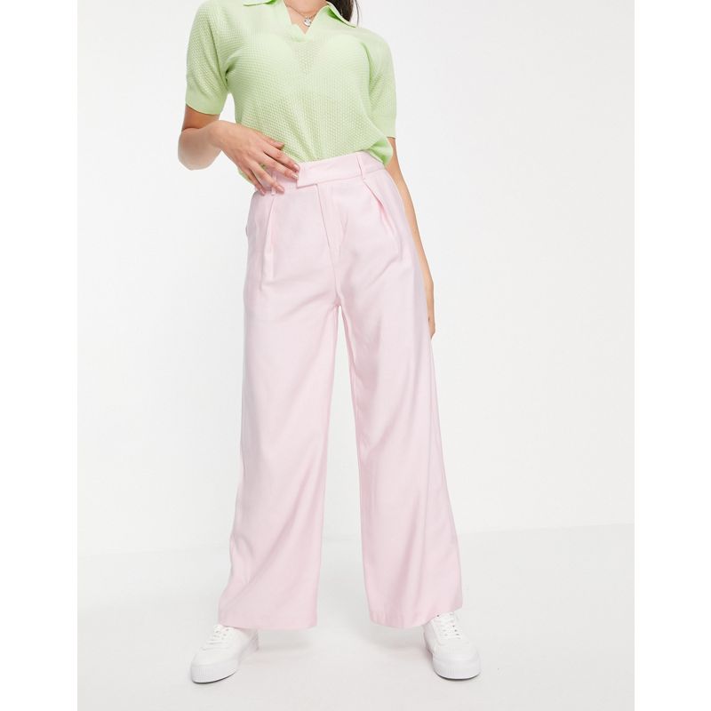 Love Triangle - Pantaloni sartoriali a fondo ampio rosa pallido