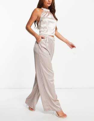 Love Triangle - Satijnen broek met wijde pijpen in paddenstoelenkleur, deel  van co-ord set | ASOS