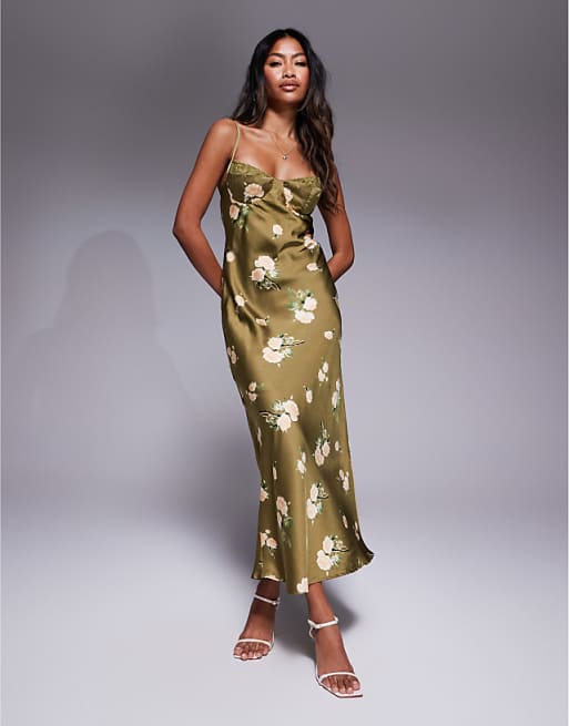 green floral long dress Zapaka Women Dusty Sage Bridesmaid with Slit A Line Printed Wedding Party Dress, Dusty Sage / US16 neckline Short sleeves Smocked waistband Side slip pockets Tiered skirt styling Maxi Womens Religion Green Cressida High