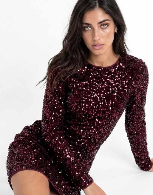 Lovedrobe Embellished v-back velvet bodycon mini dress in berry, 4 of 7