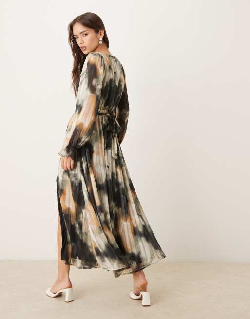 Lovedrobe Faux wrap long sleeve tie back midaxi dress in monochrome, 4 of 4