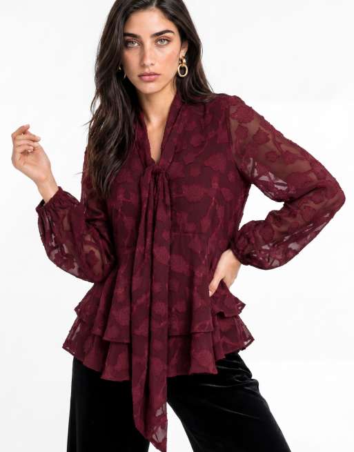 Lovedrobe Floral burnout pussybow peplum blouse in berry, 3 of 5