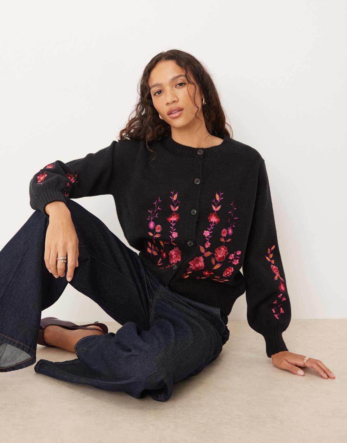 Lovedrobe Floral embroidery cardigan in black