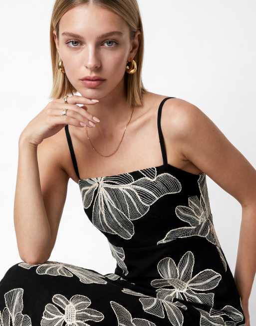 Lovedrobe Floral embroidery trapeze midaxi dress in black, 3 of 4