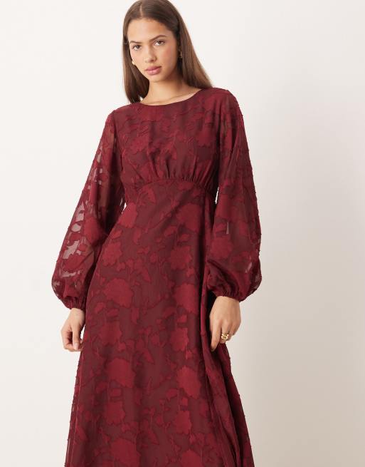Lovedrobe Long sleeve keyhole back midaxi dress in red, 4 of 4