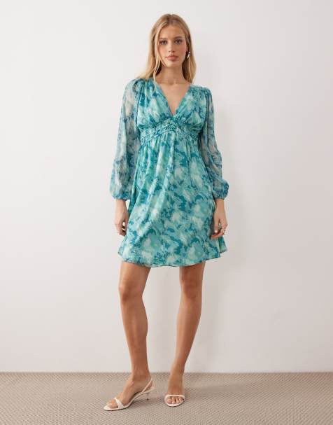 Lovedrobe Long sleeve shirred empire waist mini dress in green