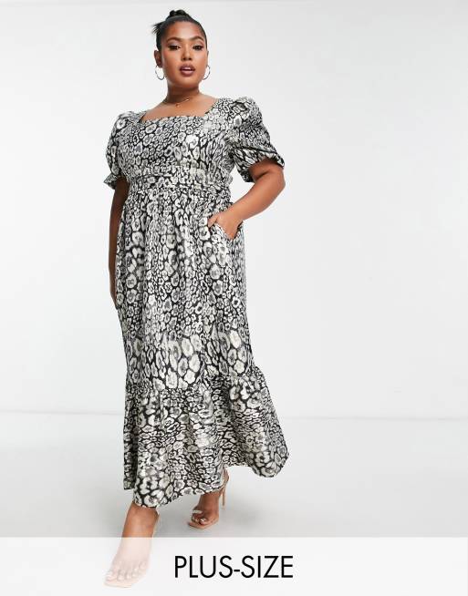 Lovedrobe Luxe Plus – Leopardmönstrad, metallisk midaxiklänning i jacquardväv