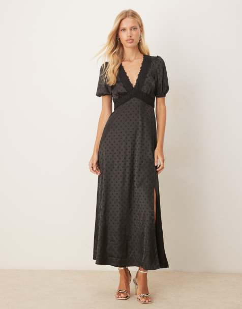 Lovedrobe Polka dot short sleeve v neck midaxi dress in black - view 1
