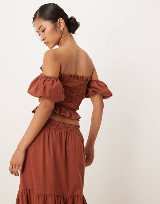 Lovedrobe Short sleeve shirred top co-ord in mocha, 3 of 4