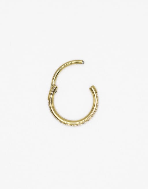Lovisa - Anello a scatto a fascia in titanio placcato oro con pavé con zirconia cubica, 2 di 3