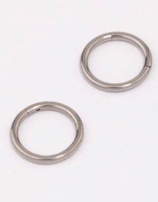 Lovisa - Boucles d'oreilles en titane 8 mm à fermoir dormeuse - Argenté