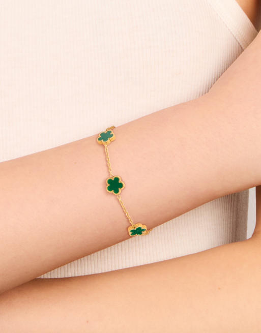 Lovisa - Bracelet en acier inoxydable plaqué or étanche avec breloques pétales - Doré/vert foncé, 3 de 5