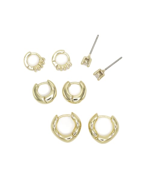 Lovisa - Lot de 4 paires de boucles d'oreilles en laiton plaqué or avec zircons cubiques forme baguette - Doré - view 1