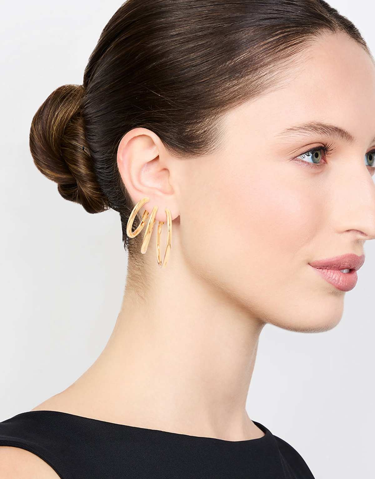 Lovisa Lovisa waterproof gold plated stainless steel large basic hoop earrings 3-pack in gold
