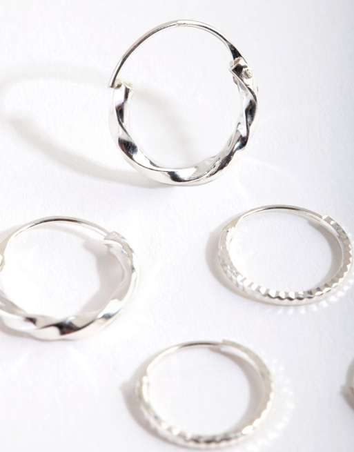 Lovisa - Pack de pendientes de aro plateados de varios tamaños con acabado texturizado, 3 de 4