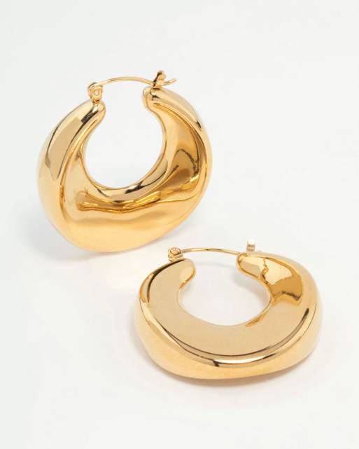 Lovisa Waterproof gold plated stainless steel large hoop earrings in gold, 2 of 3