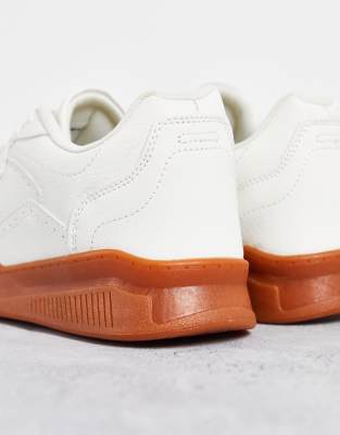 retro soles trainers