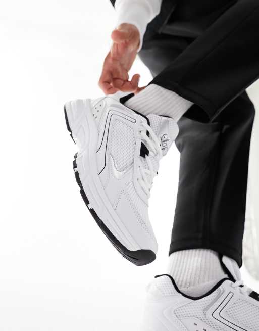 Loyalty and Faith - Retro hardloopschoenen in wit en zilver 