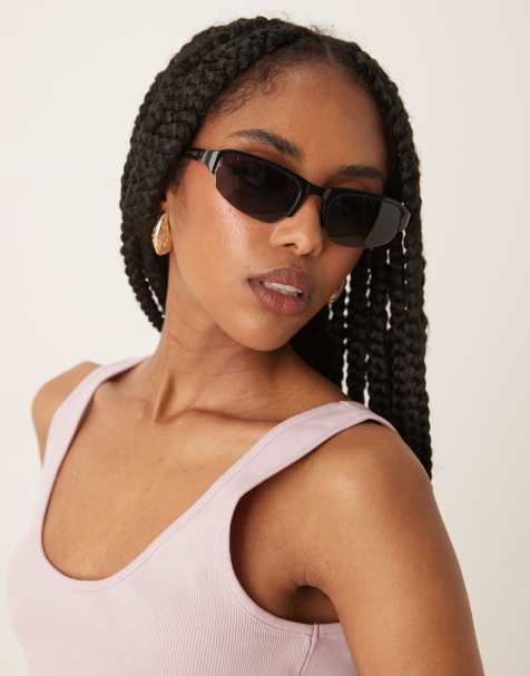 Lu Goldie – Gia – Sonnenbrille im Racer-Stil in Schwarz - view 1