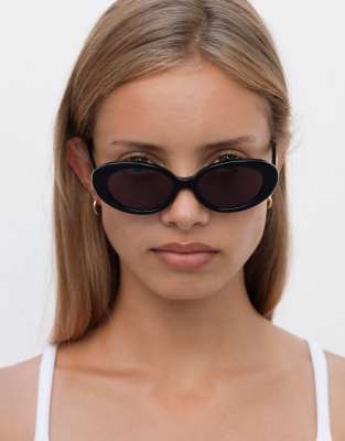Lu Goldie - Jeanne - Runde Sonnenbrille in Schwarz