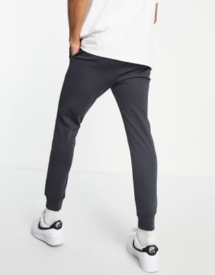 luke trico joggers