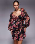[Lulus] Lulus balloon sleeve mini dress in black floral XS Black Floral