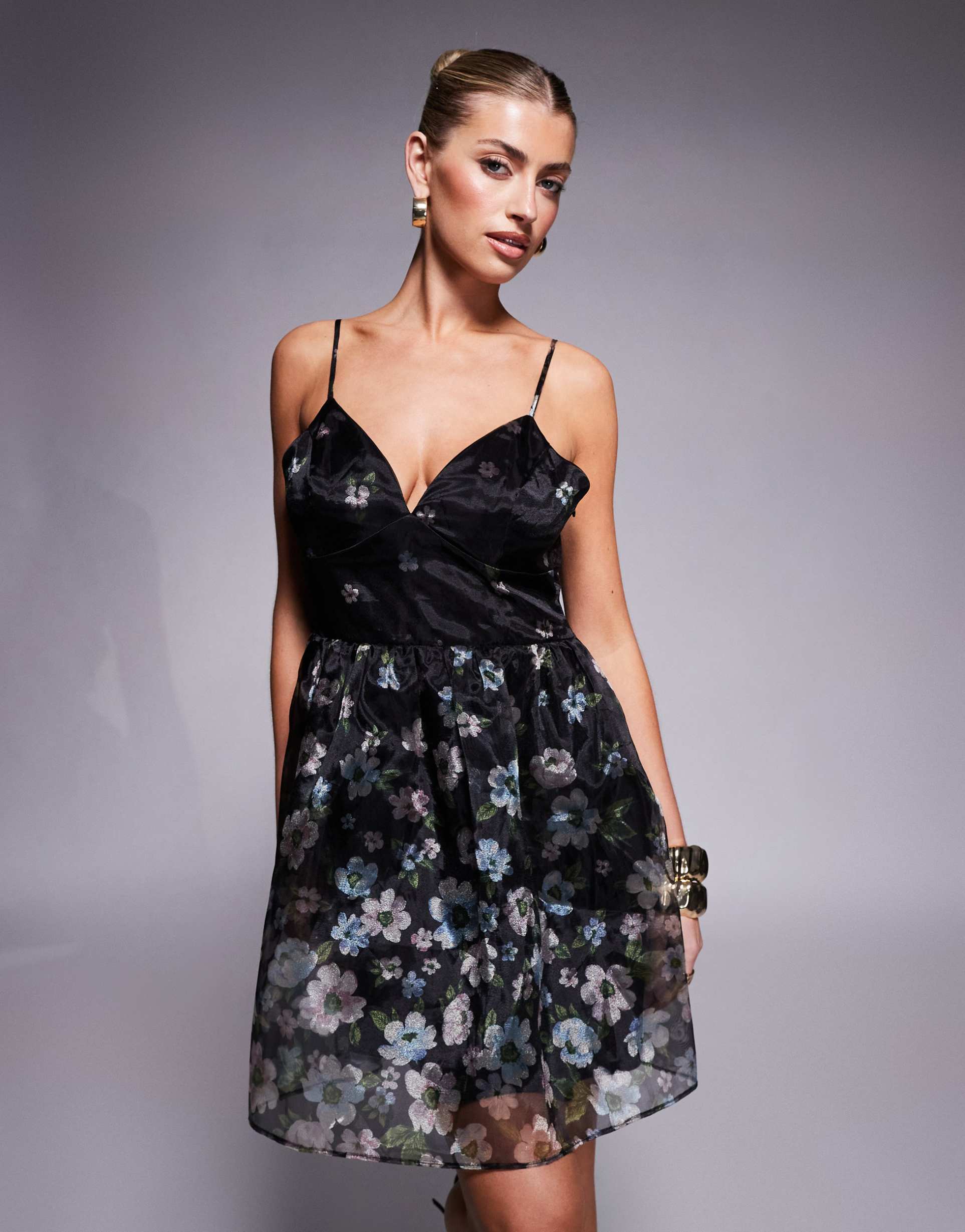 lulu's tie-back mini dress in black floral