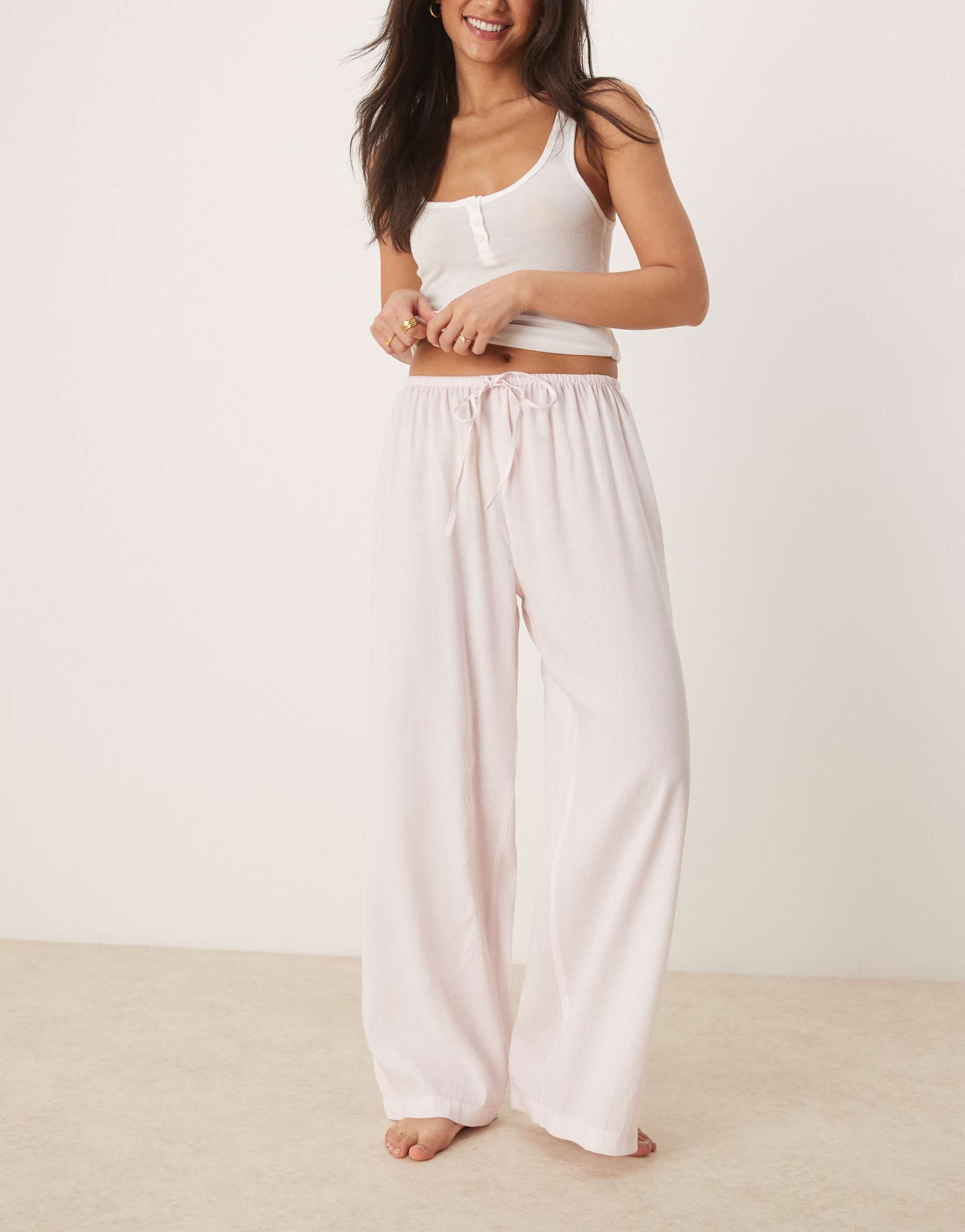 luna oversized pajama bottoms in baby pink stripe