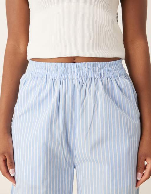 Luna oversized wide leg pajamas in striped blue, 2 of 5