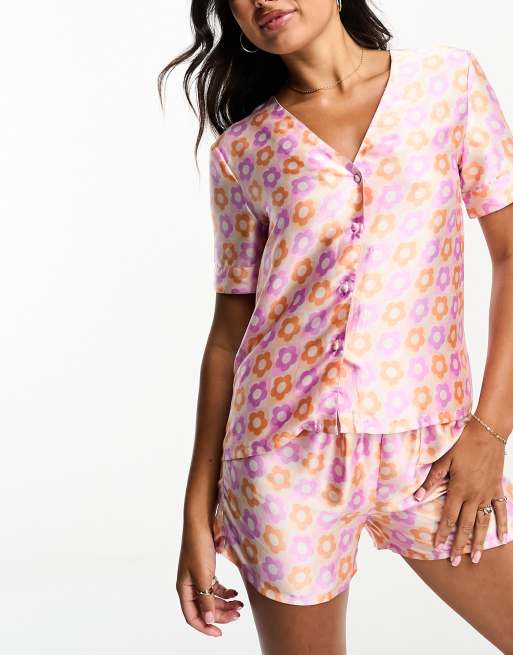 Luna satin shirt and shorts pyjama set in retro print 
