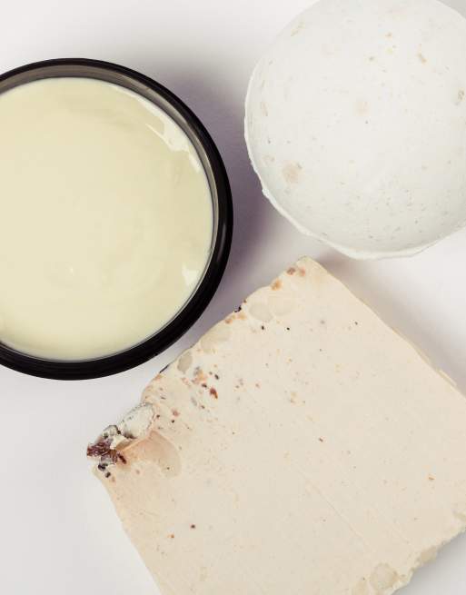 LUSH – Dream Skin – Kroppsvårdsset med bodylotion, badbomb och tvål, 4 av 4