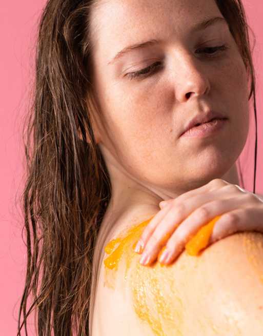 LUSH Orange Shower Scrub 660g, 3 of 4