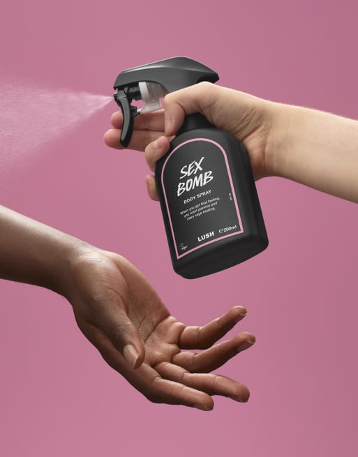 LUSH Sex Bomb Body Spray 200ml, 2 of 2