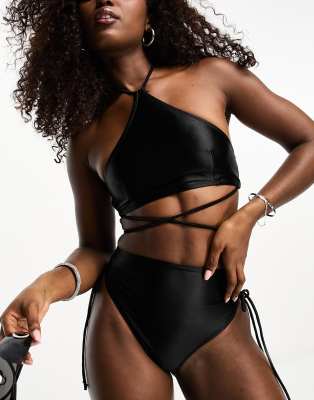 Luxe Palm – Bikinihose in Schwarz mit hohem Beinausschnitt