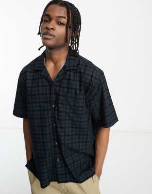 Lyle & Scott Archive grid print short sleeve shirt in navy - ASOS Price Checker