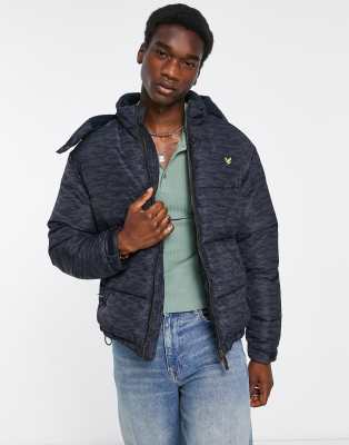 Lyle & Scott Archive Printed Puffer Jacket In Navy