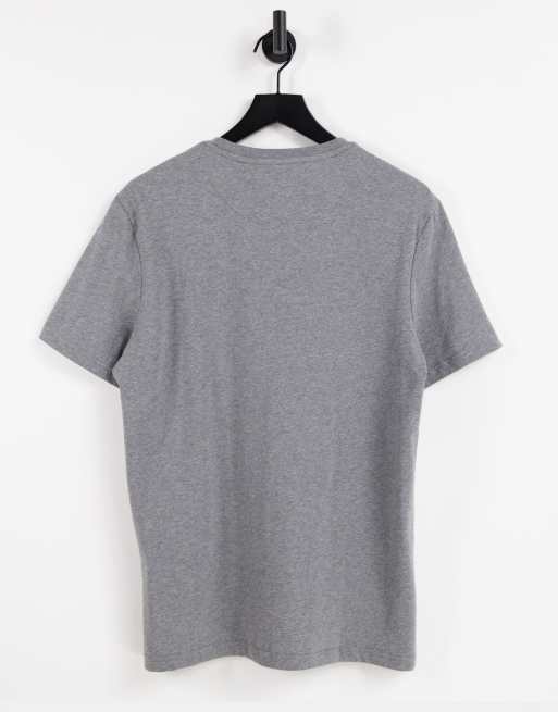 Lyle & Scott – Baumwoll-T-Shirt in Kalkgrau mit Logo, 4 von 4
